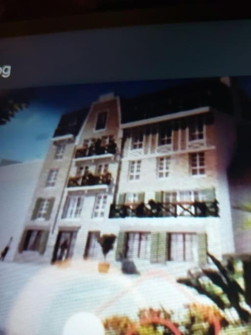 Studio Neuf A Louer A Dinard 3 Nuits Minimum Екстериор снимка